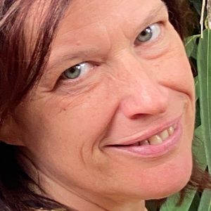 Meet your Posher, Sherry